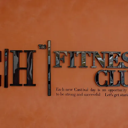 Üdülőközpont Castival