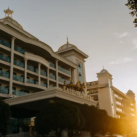 Üdülőközpont Castival Side