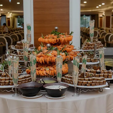 Castival Üdülőközpont 5*