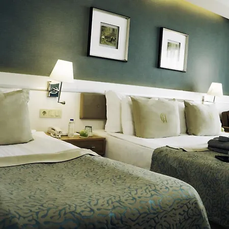 Üdülőközpont Castival