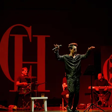 Castival Θέρετρο