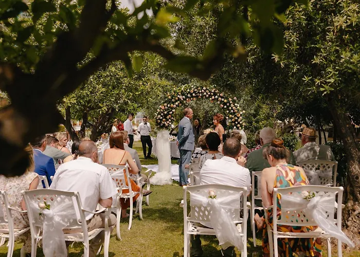 Castival אתר נופש 5*